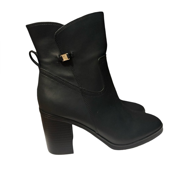 NWT Giani Bernini Women’s Olaa Memory Foam Block Heel Booties - Picture 6 of 9